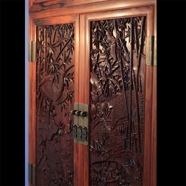 Top-Trunk Cabinet