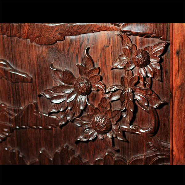 Top-Trunk Cabinet