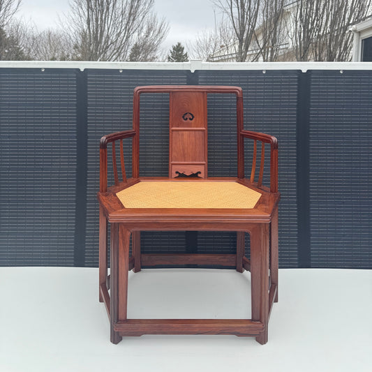 Hexagonal Six-Legged Southern Official’s Hat Chair