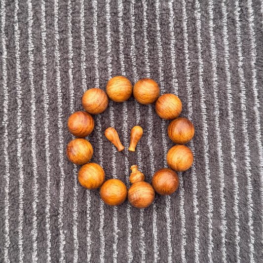 Huanghuali (12 Beads, 20mm)